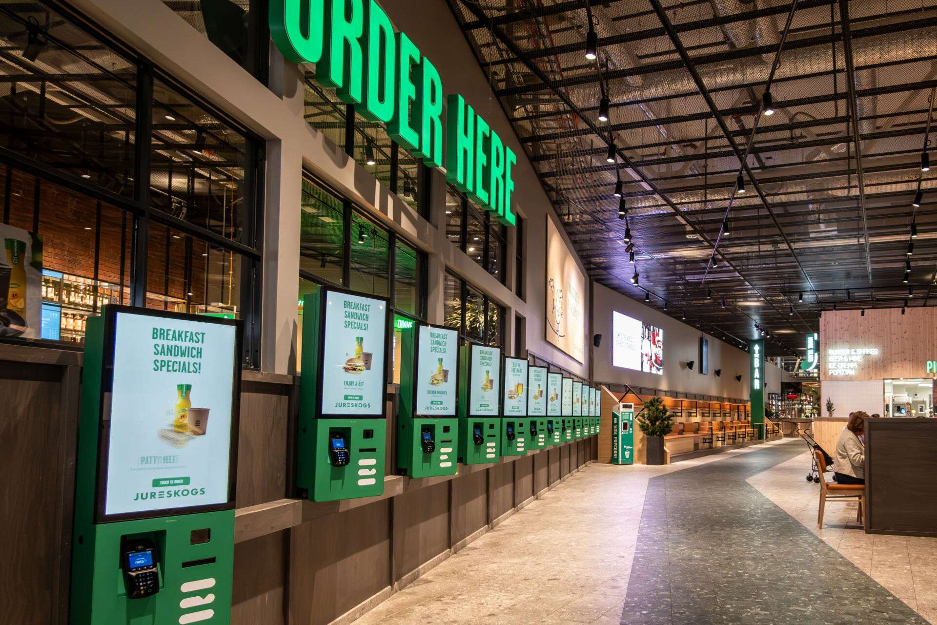 Featured image for “A Case Study: Cutting POS Downtime with Custom Simulation”